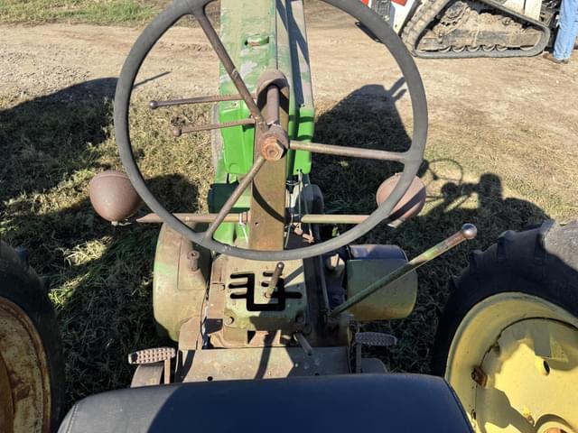 Image of John Deere B equipment image 4