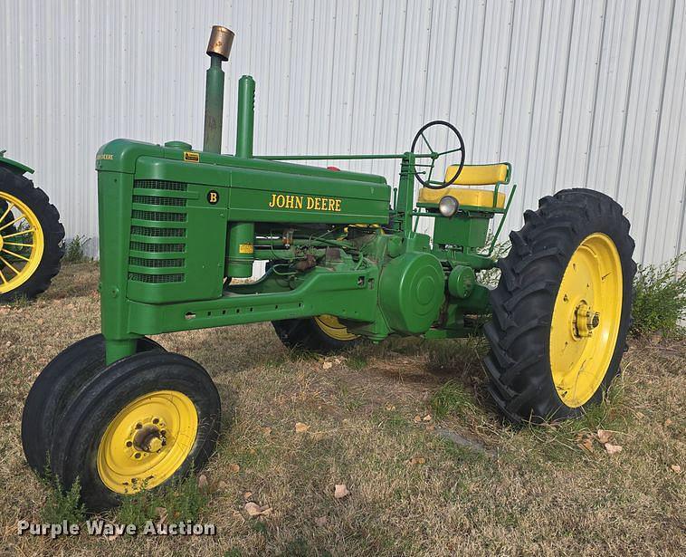 Image of John Deere B Primary image