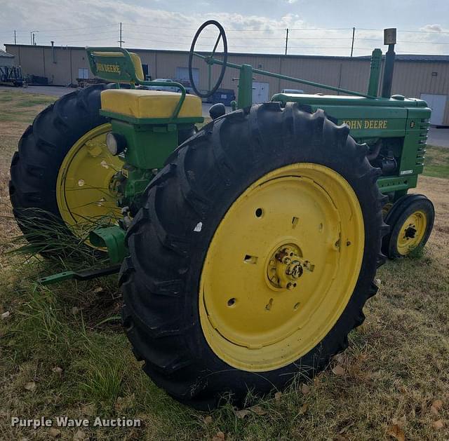 Image of John Deere B equipment image 4