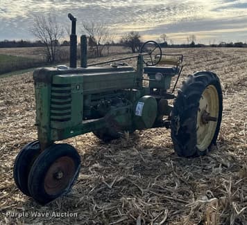 Main image John Deere B