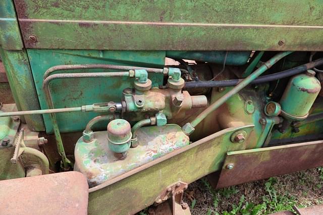 Image of John Deere MC equipment image 2