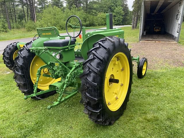 Image of John Deere A equipment image 4