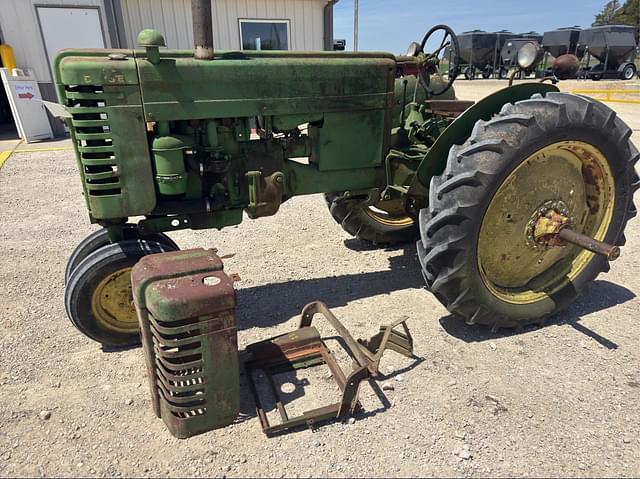 Image of John Deere MT equipment image 2