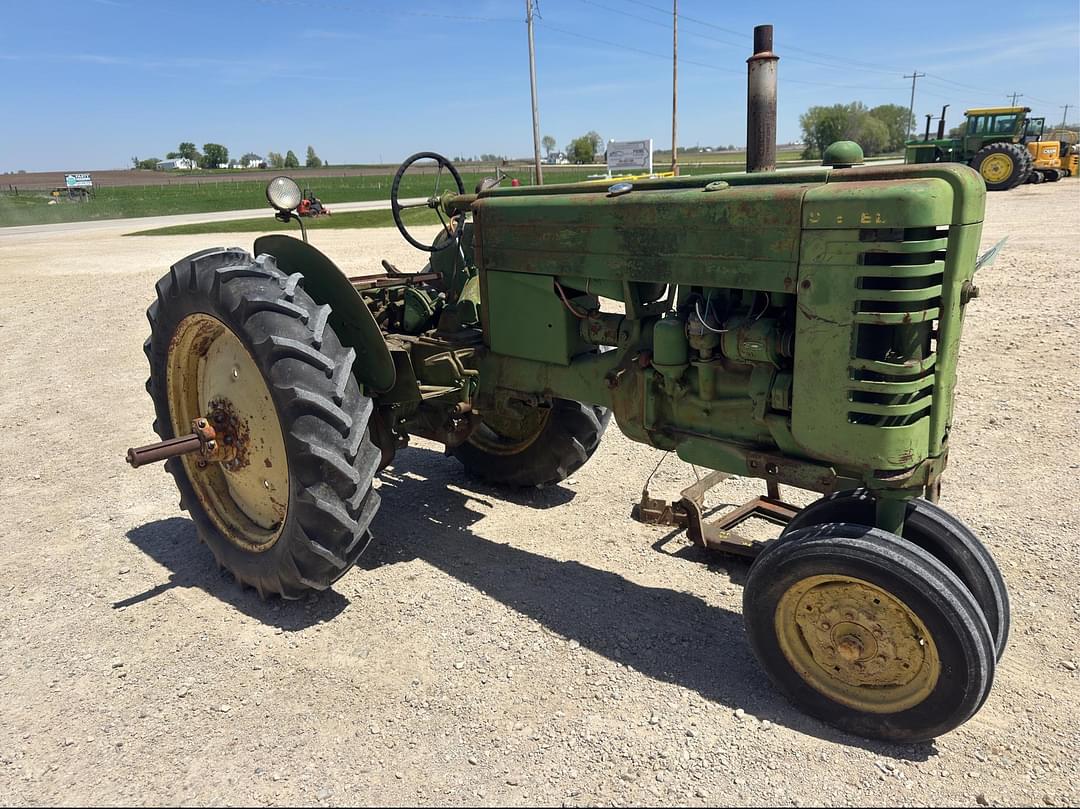Image of John Deere MT Primary image