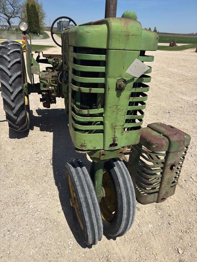 Image of John Deere MT equipment image 1