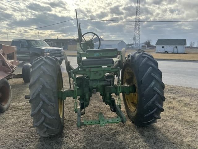 Image of John Deere MT equipment image 2