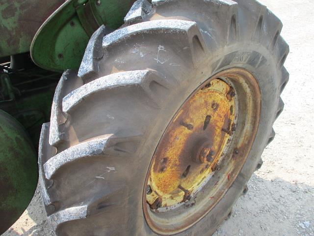 Thumbnail image John Deere R 10