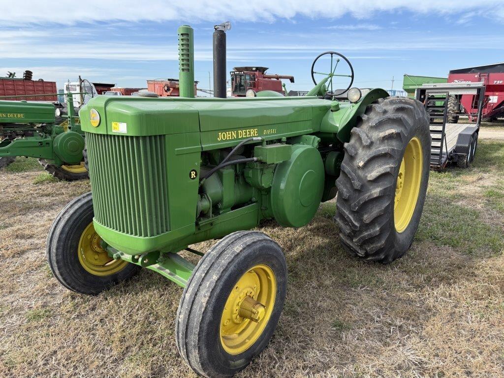Image of John Deere R Primary image