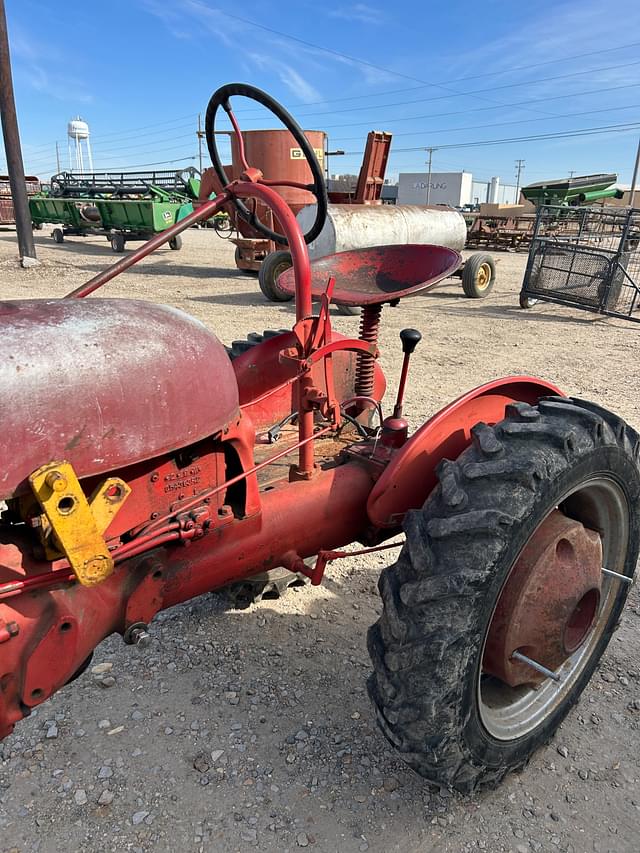 Image of Farmall Cub equipment image 4