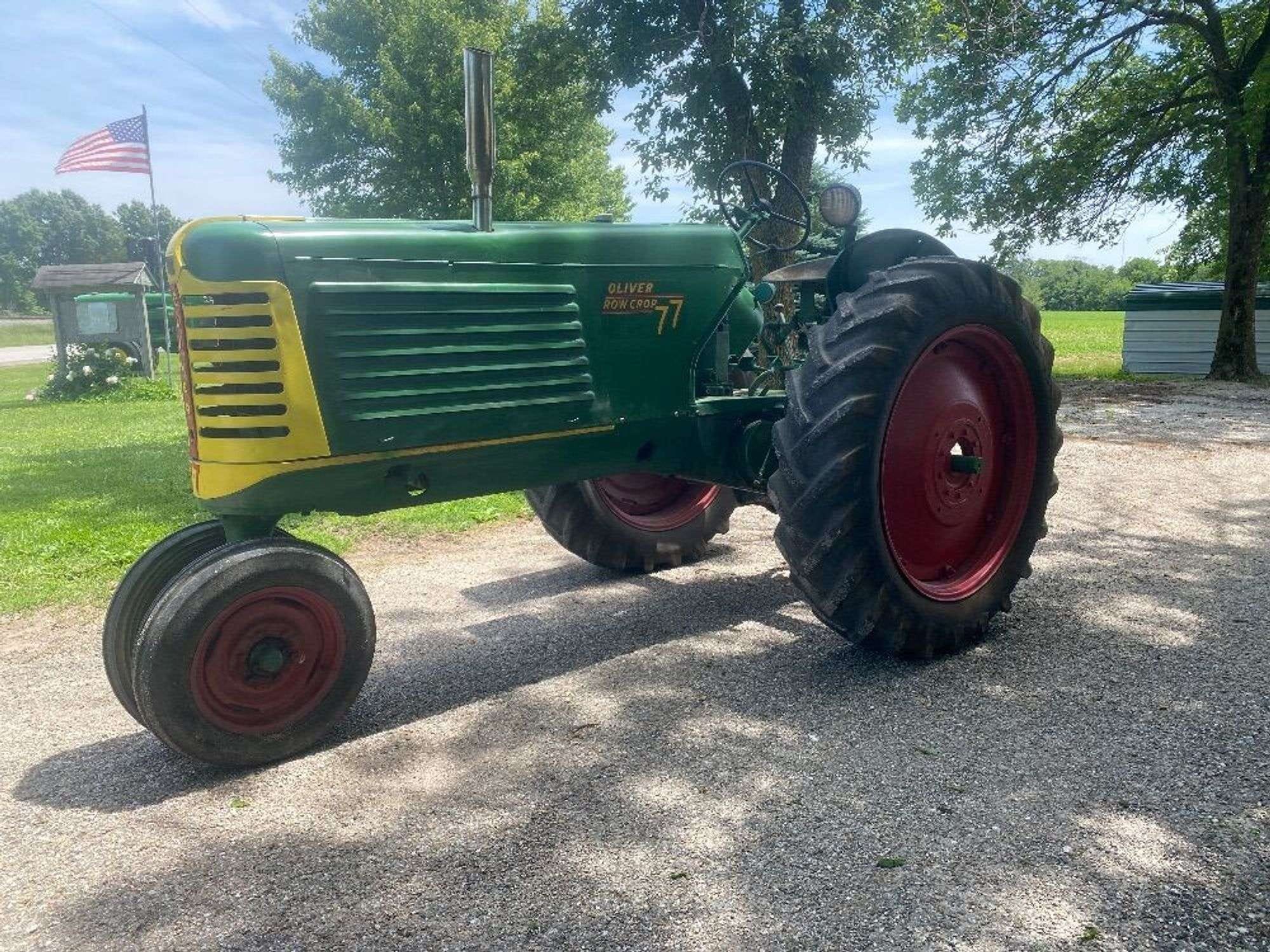 1951 Oliver 77 Equipment Image0