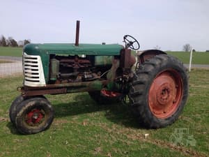 1951 Oliver 88 Image