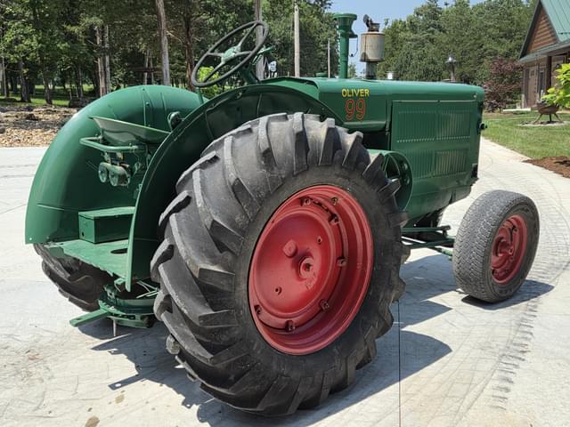 Image of Oliver 99 equipment image 4