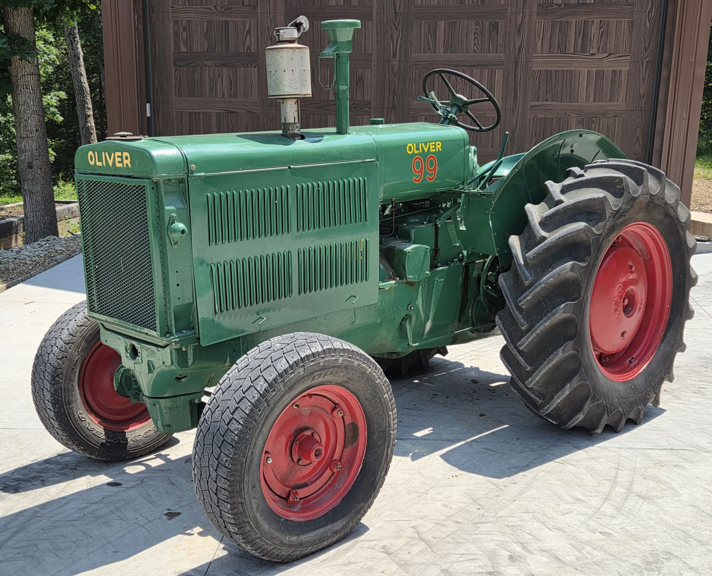 1951 Oliver 99 Equipment Image0