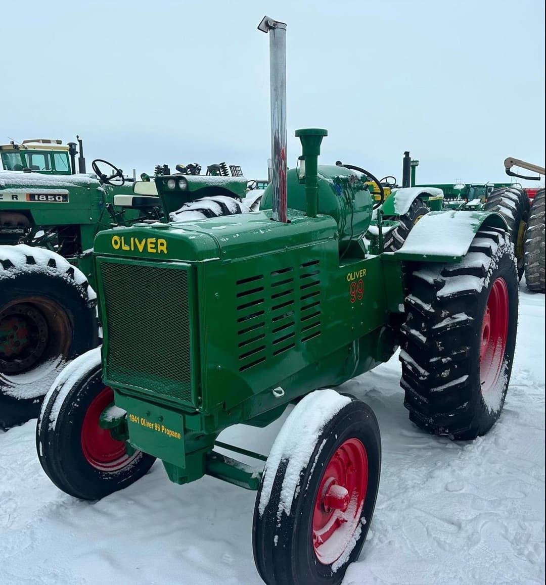 Image of Oliver 99 Primary image