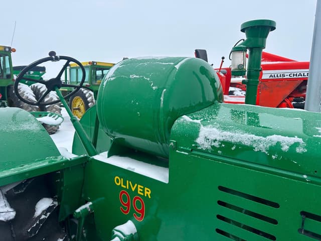 Image of Oliver 99 equipment image 4