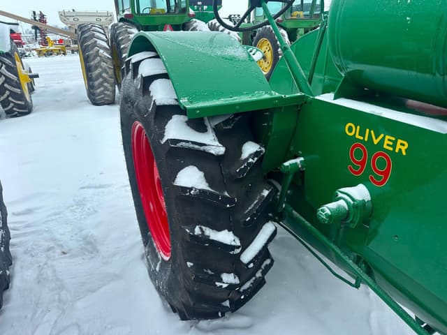 Image of Oliver 99 equipment image 3