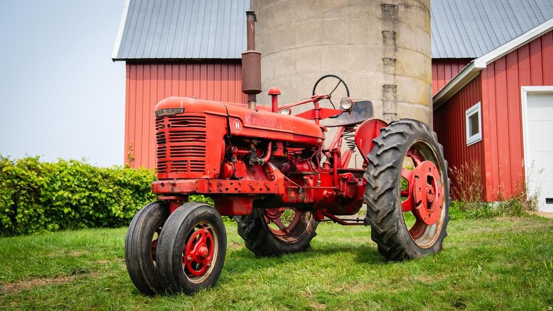 Image of Farmall H Primary image
