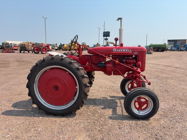 Image of Farmall Super AV equipment image 3
