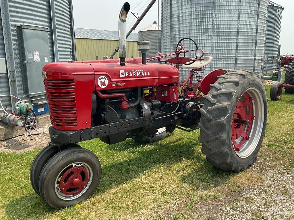 Image of Farmall Super M Primary image