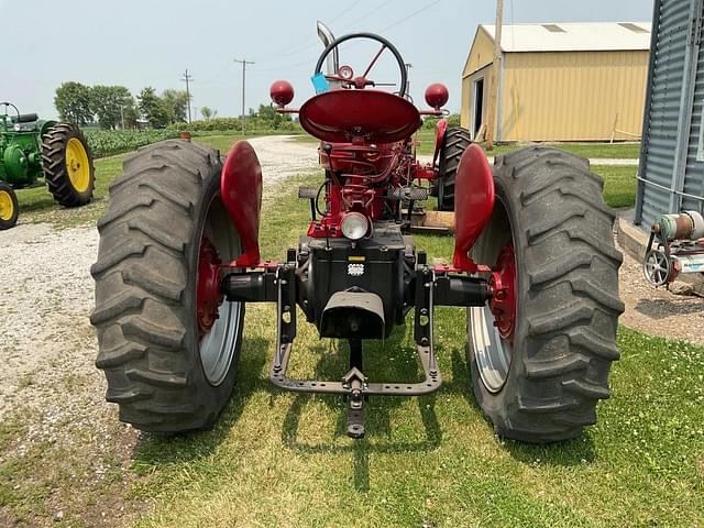 Image of Farmall Super M equipment image 3