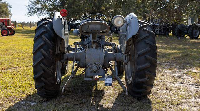 Image of Ferguson TO-30 equipment image 1