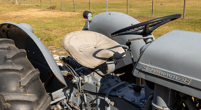 Image of Ferguson TO-30 equipment image 3