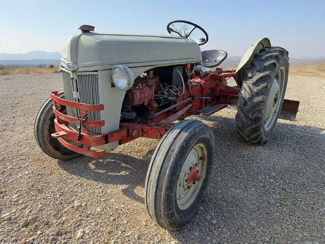 Image of Ford 8N Primary image