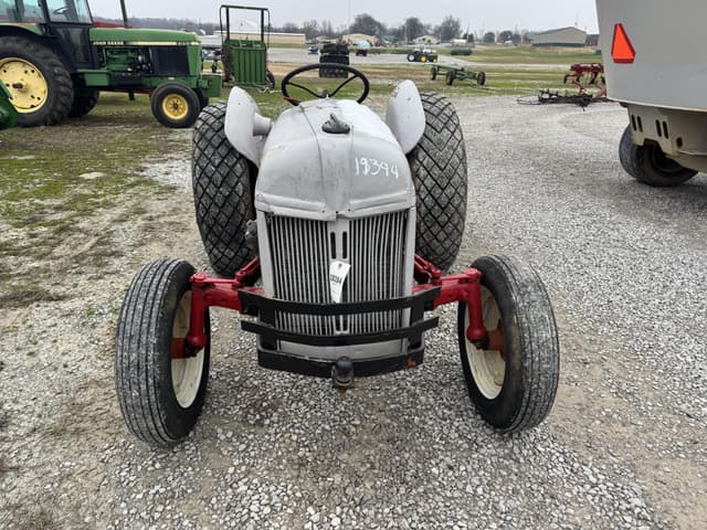 Image of Ford 8N equipment image 1