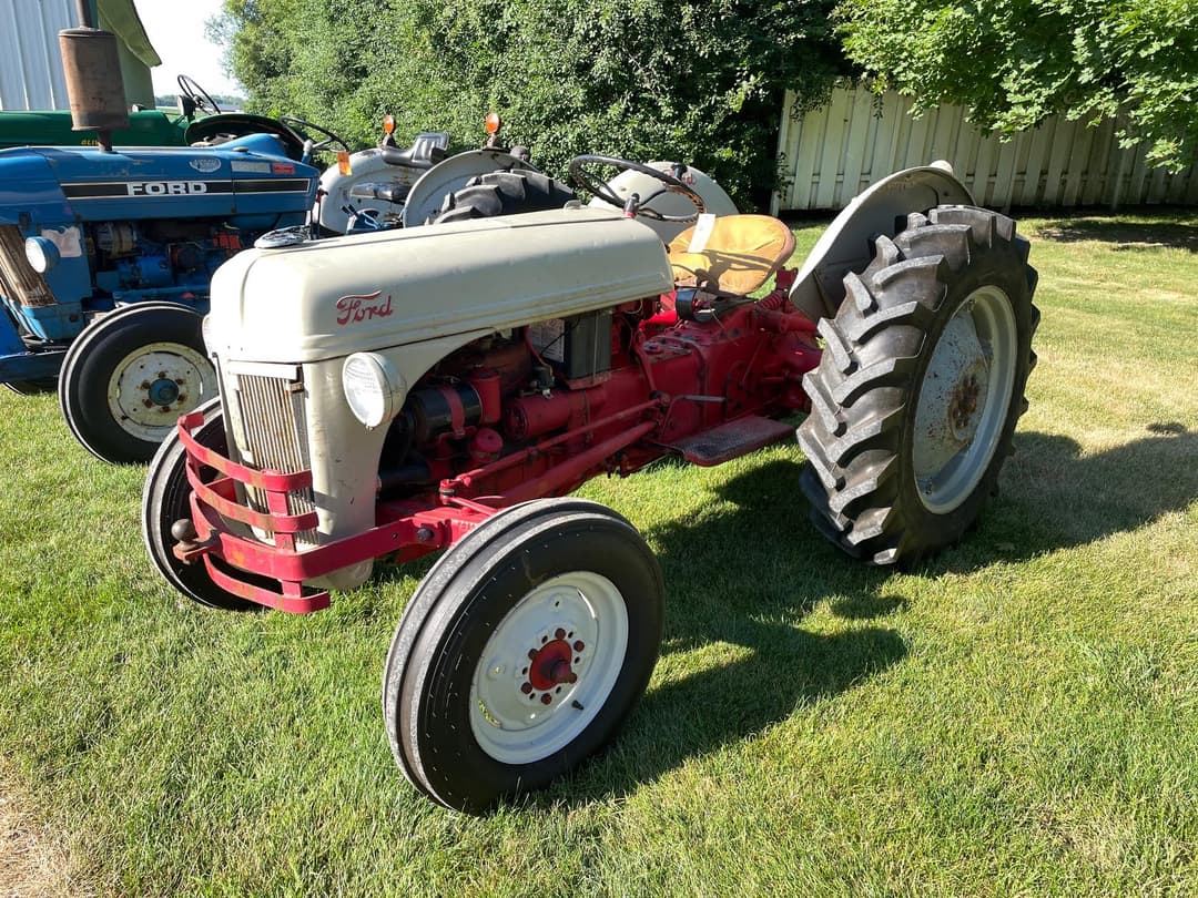Image of Ford 8N Primary image