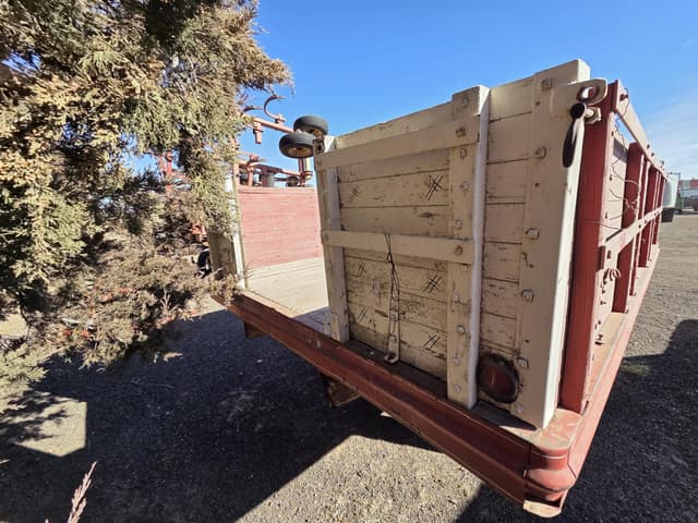 Image of Ford F-5 equipment image 4