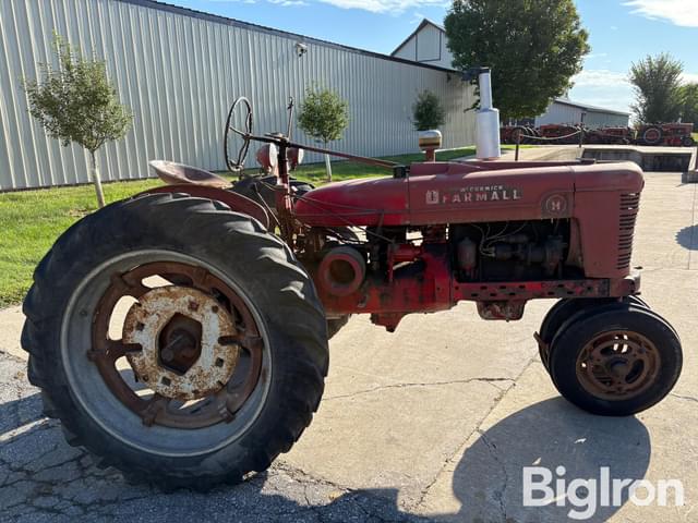 Image of Farmall H equipment image 3