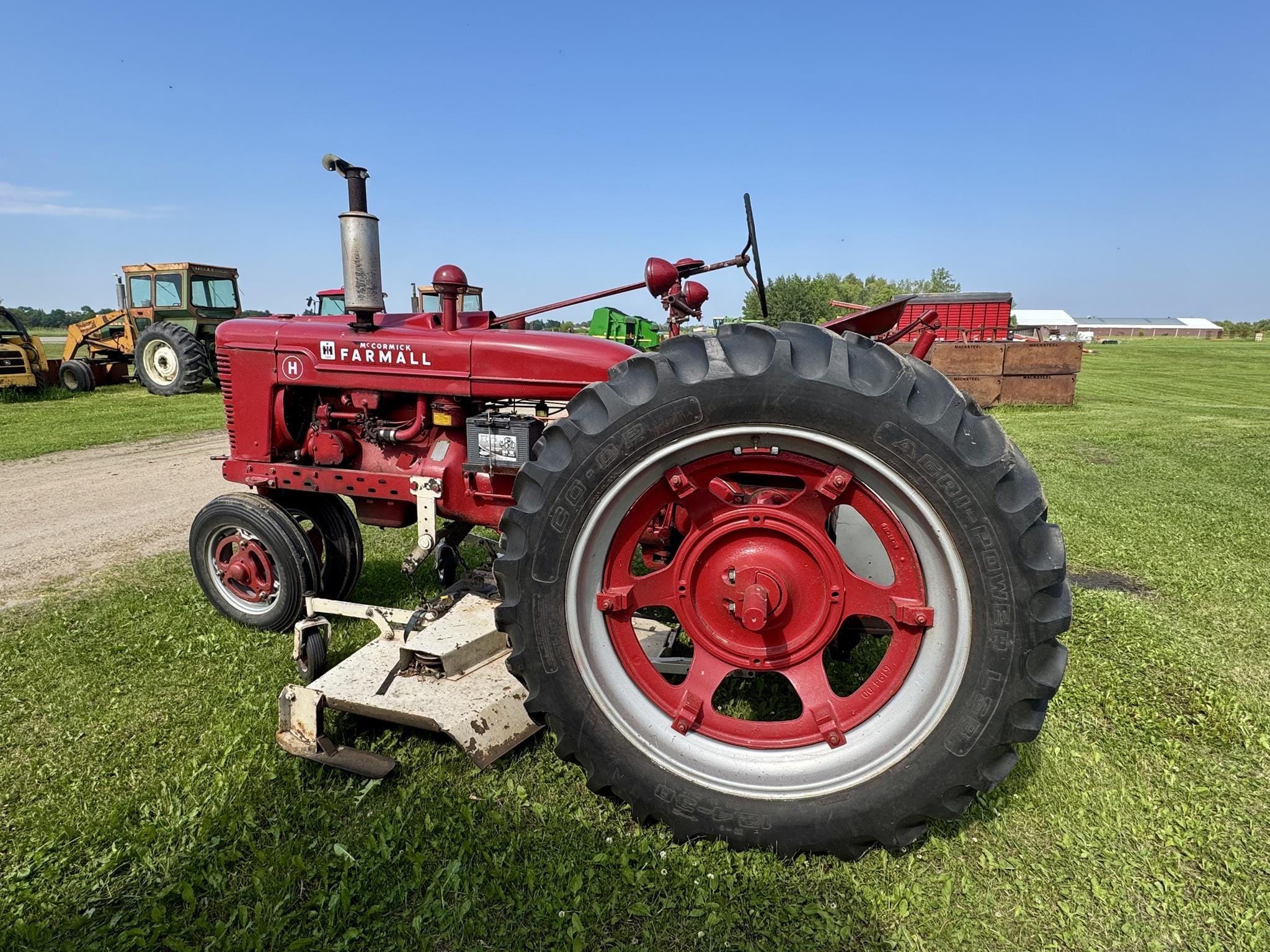 1952 International H Equipment Image0