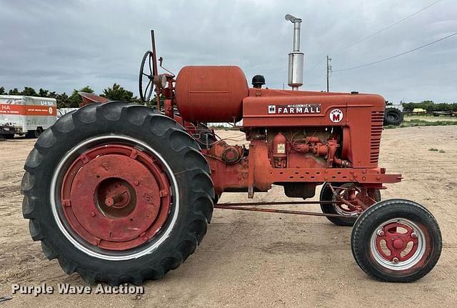 Image of Farmall Super M equipment image 3