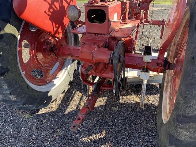 Image of Farmall Super C equipment image 4