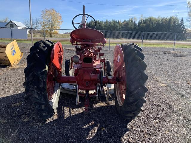 Image of Farmall Super C equipment image 3