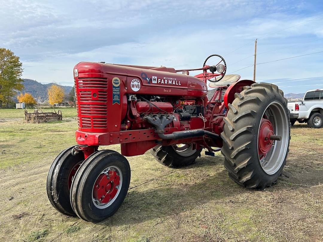 Image of Farmall Super M Primary image