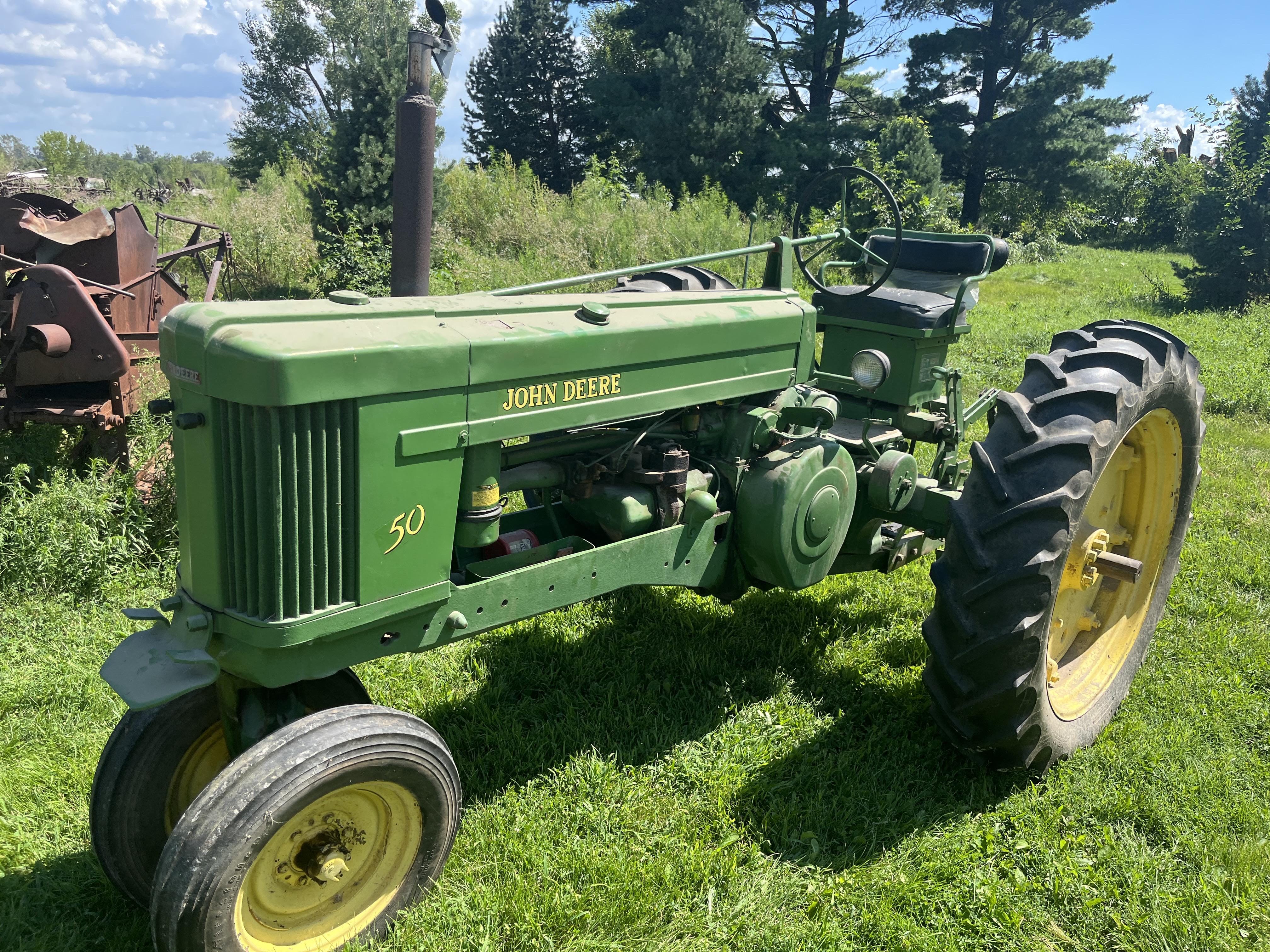 1952 John Deere 50 Equipment Image0