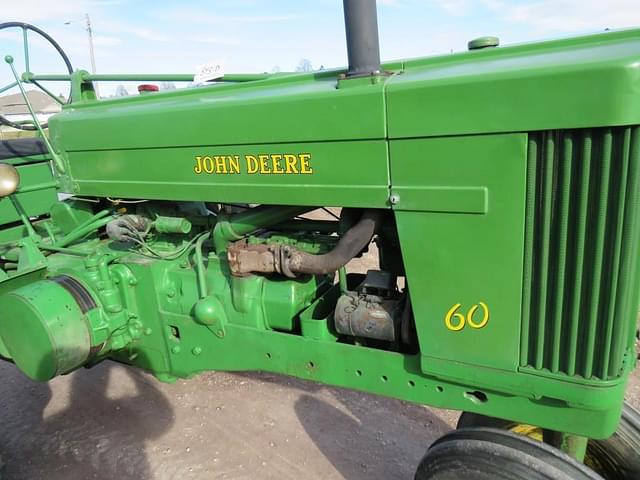 Image of John Deere 60 equipment image 1