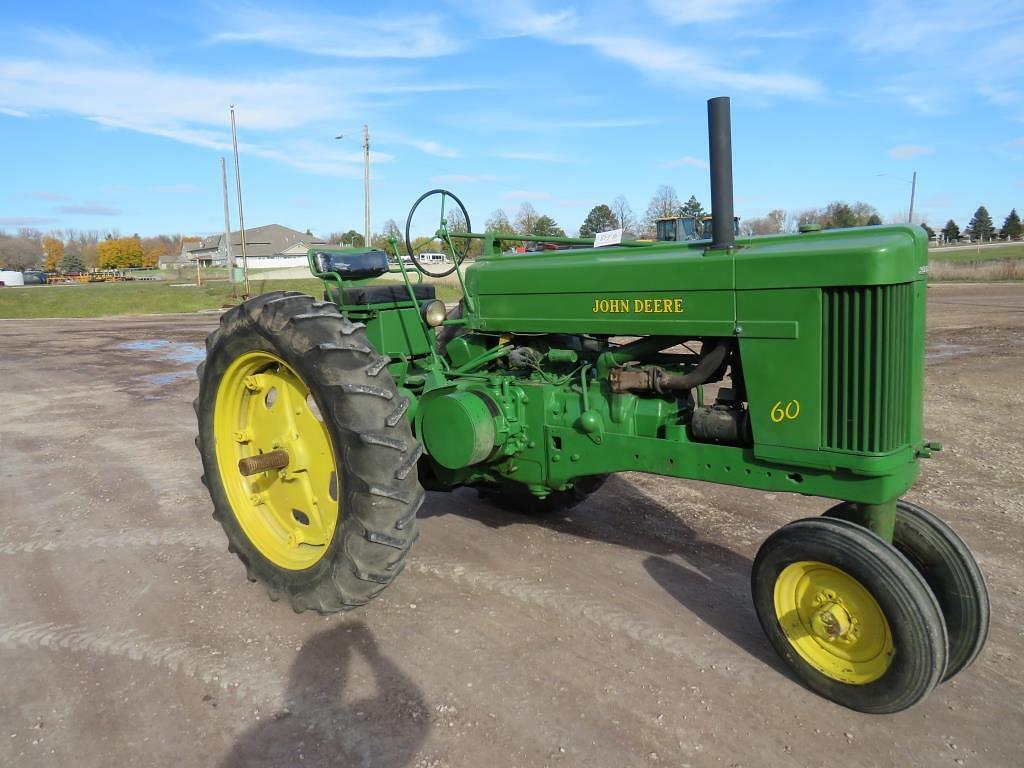 Image of John Deere 60 Primary image