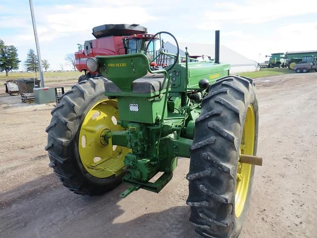 Image of John Deere 60 equipment image 4