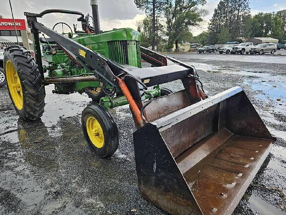 Image of John Deere 60 Primary image