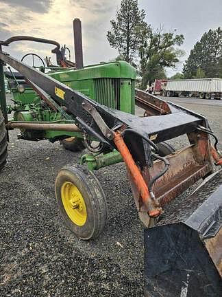 Image of John Deere 60 equipment image 4