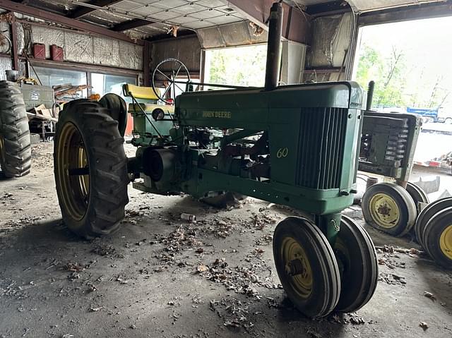 Image of John Deere 60 equipment image 1