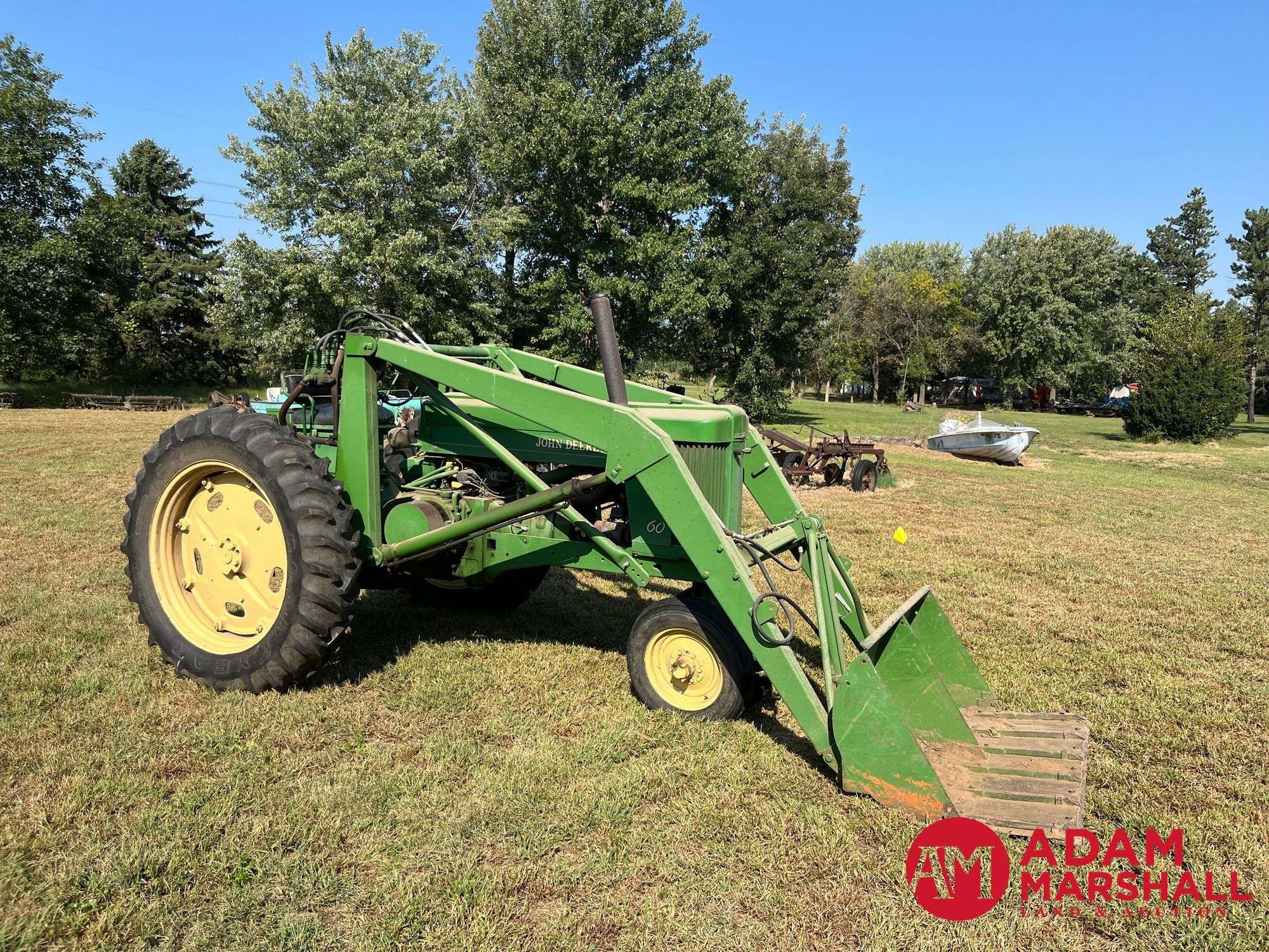 1952 John Deere 60 Equipment Image0