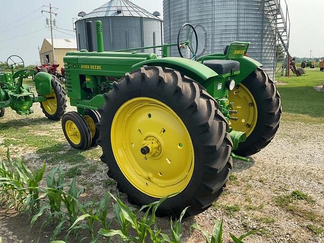 Image of John Deere A equipment image 4