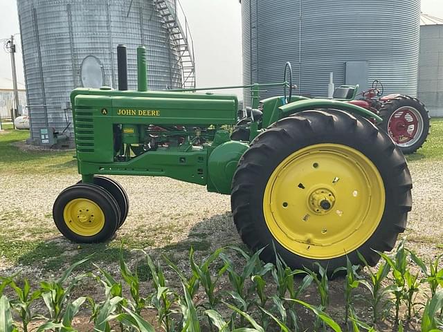 Image of John Deere A equipment image 3