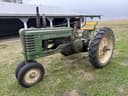 1952 John Deere B Image