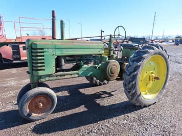 Main image John Deere B