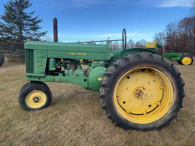 Image of John Deere 60 equipment image 1