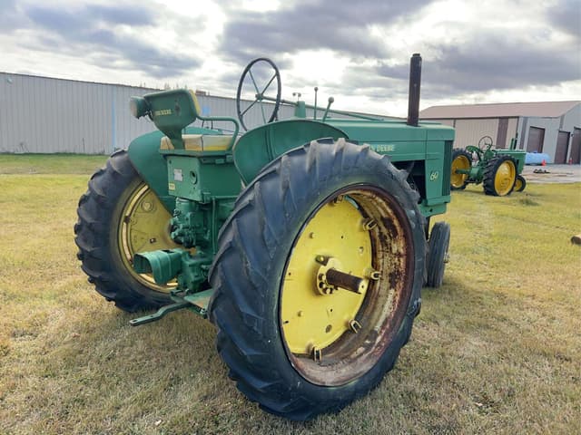 Image of John Deere 60 equipment image 4